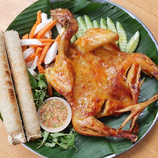 Combo Gà cô đơn